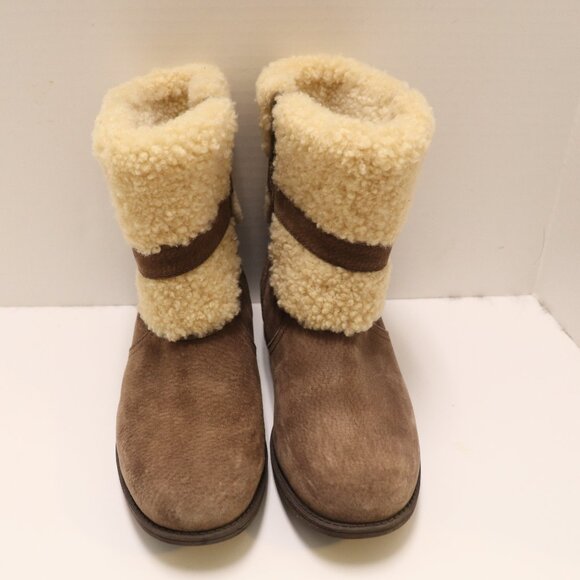 UGG Women's Boots Fur Lined Size 6.5 with Zipper on Side and Belt Around Nubuck - Picture 1 of 8